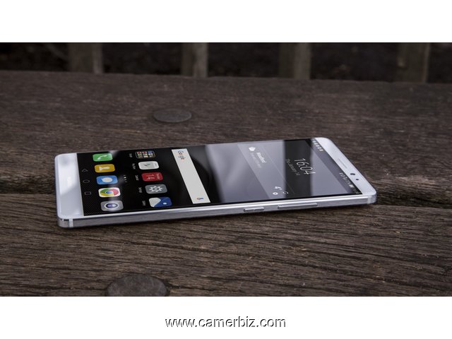 HUAWEI MATE 8 DUAL SIMS - 5570