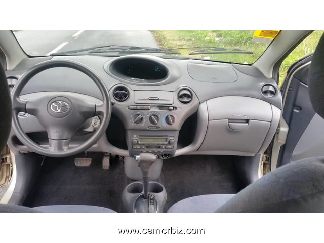 Belle 2002 Toyota Yaris Full Option Automatique à vendre - 5722