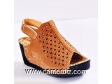 Chaussures en daim compenses. Turquie. Semi Orthopedique. 36,37 et 38 - 5752