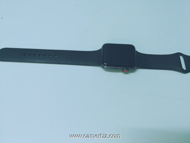 APPLE SERIE 3 , 42MM , CELLULAIRE - 5932