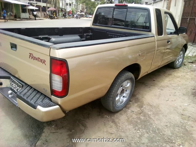 PICK-UP NISSAN FRONTIER ANNEE 2000, 4 CYL. 4X2, CLIM, 4 PLS, ESS, TRES SOLIDE AMERICAINE - 5948