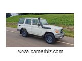 Belle 2012 TOYOTA LAND CRUISER Full Option avec 10 places et 4WD à vendre - 6047