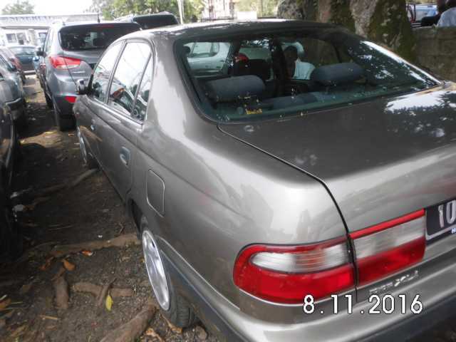 Toyota Carina E - 637