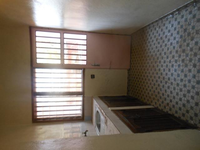 Appartement a loué haut standing  sécurisé étage  avec parking - 640