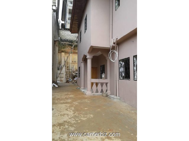 duplex a vendre mendong - 6728