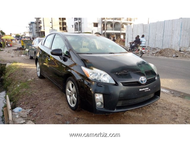 5,900,000FCFA-TOYOTA PRIUS HYBRID VERSION 2009-OCCASION DES ETATS UNIS-FULL OPTION - 7000