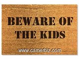 Paillasson de porte beware off the kid - 7040