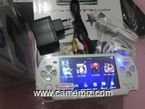 Console de jeu avec ecran TFT de 4,3 pouces et Camera. Reliable a un ecran. Batteries rechargeables - 7263