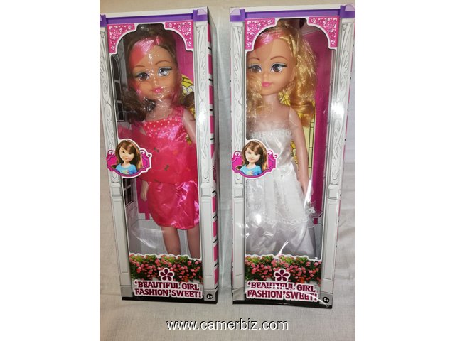 Poupee lovely doll. Belle fille mode douce. Disponible en plusieur couleurs - 7267