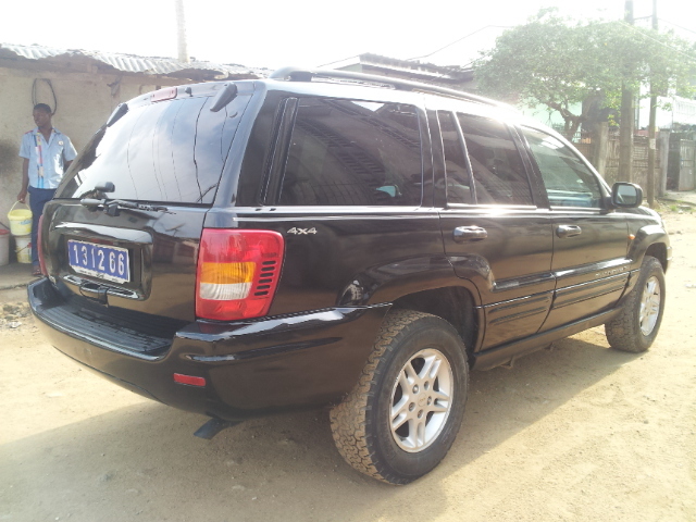 4,200,000FCFA-GRAND CHEROKEE JEEP-4X4WD-VERSION 2001-OCCASION D'ALLEMAGNE-100% FULL OPTION - 770