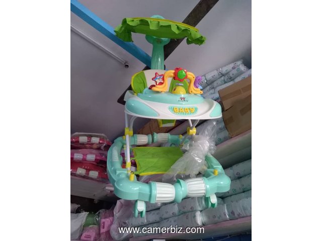 Trottinette Bebe Trotteur Bebe Plastique Avec Roue Shelter Layette Equipement Bebe Douala Cameroun Camerbiz Com