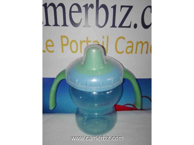 Package De 3 Biberons Remond Fleuri Avec Lave Biberon 2 En 1 Et Un Gobelet fermé - 8078