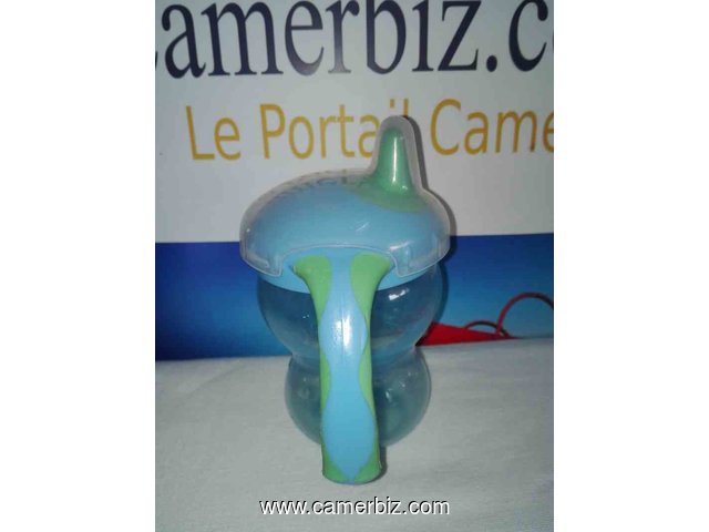 Package De 3 Biberons Remond Fleuri Avec Lave Biberon 2 En 1 Et Un Gobelet fermé - 8078