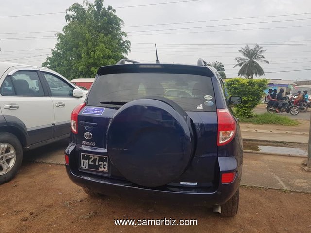 Toyota RAV4 2006 model full option - 8324