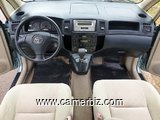 2005 Toyota Corolla Spacio Automatique avec 7 places à vendre - 8864