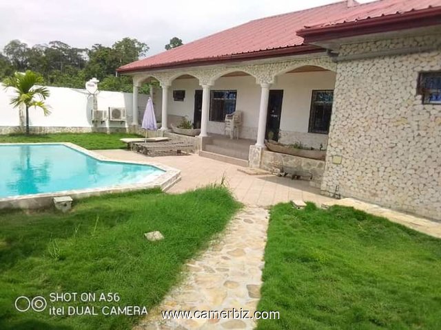 Villa meublée à louer à kribi-urbain - 9089