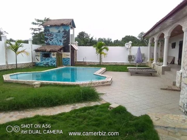 Villa meublée à louer à kribi-urbain - 9089