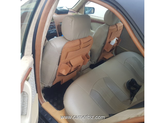 Mercedes class c 220 essence - 9155