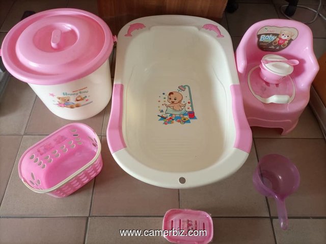 Ensemble bassine bébé. Disponible en rose - 9289