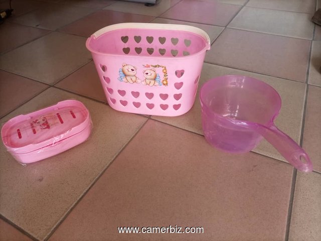 Ensemble bassine bébé. Disponible en rose - 9289