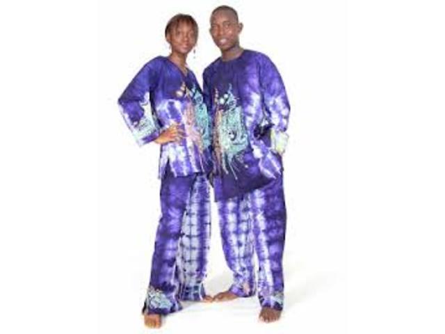 African wears for sale/Vêtements africains à vendre - 939