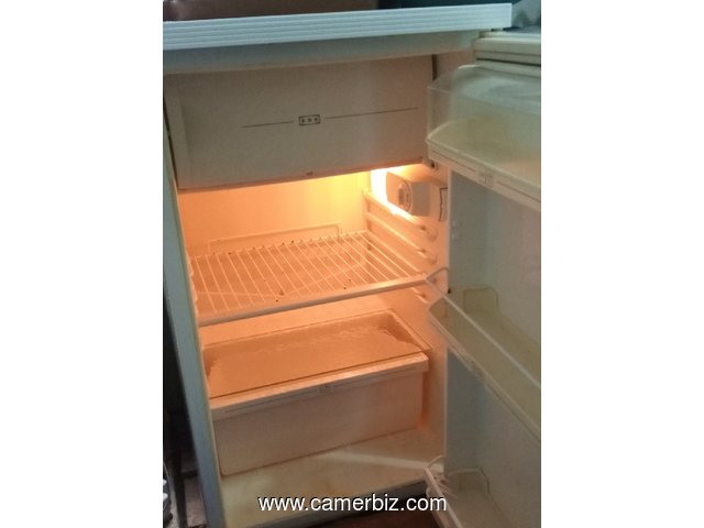 Frigo de chambre a vendre - 9547