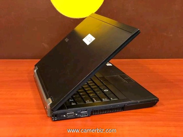 DELL LATITUDE E5500 DUAL CORE 250GB/RAM 3GB/PROC 2GHZ/DEDIER 64MO/ECRAN 15.6"/BATTERIE 4H ROM 250GB  - 9586