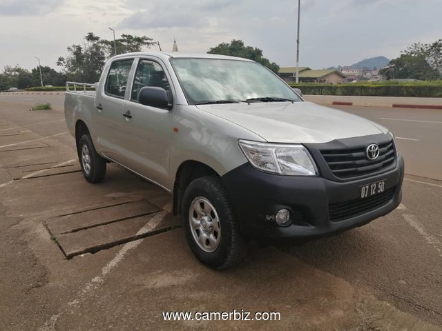 Belle 2013 Toyota Hilux Full Option. 4WD(4X4) à vendre - 9780