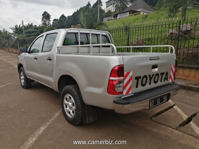 Belle 2013 Toyota Hilux Full Option. 4WD(4X4) à vendre - 9780