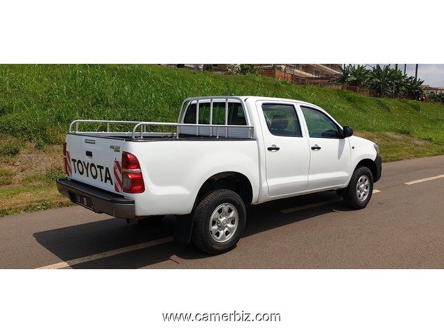 Belle 2016 Toyota Hilux Full Option. 4WD(4X4) à vendre - 9815