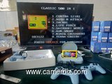 Console de jeu vidéo classique 8 bits avec 22jeux intégrés, 2 manettes et 1 pistolet - 9847