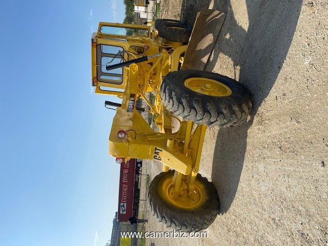 neveleuse caterpillar 140 H  - 9858